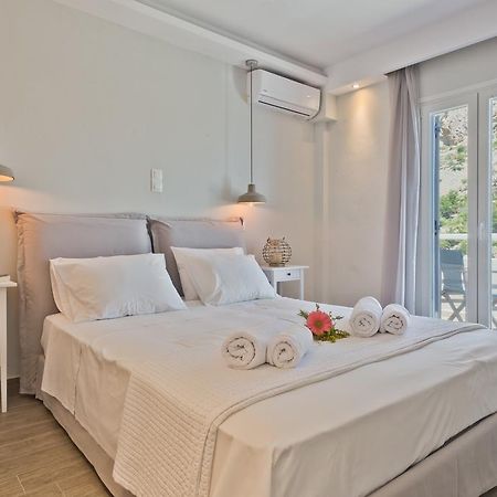 Kyra Panagia Antikri Villas מראה חיצוני תמונה